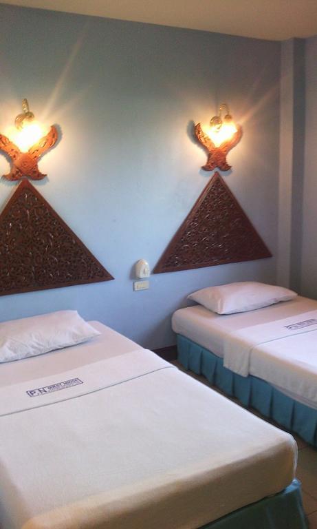 P.N. Guesthouse Krabi Exterior photo